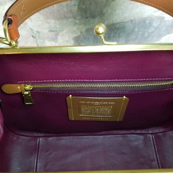 Coach Frame Bag In Signature Canvas - Picture 10 of 12